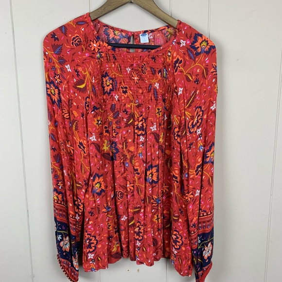 Tops - Old Navy Red Peasant Blouse Large
